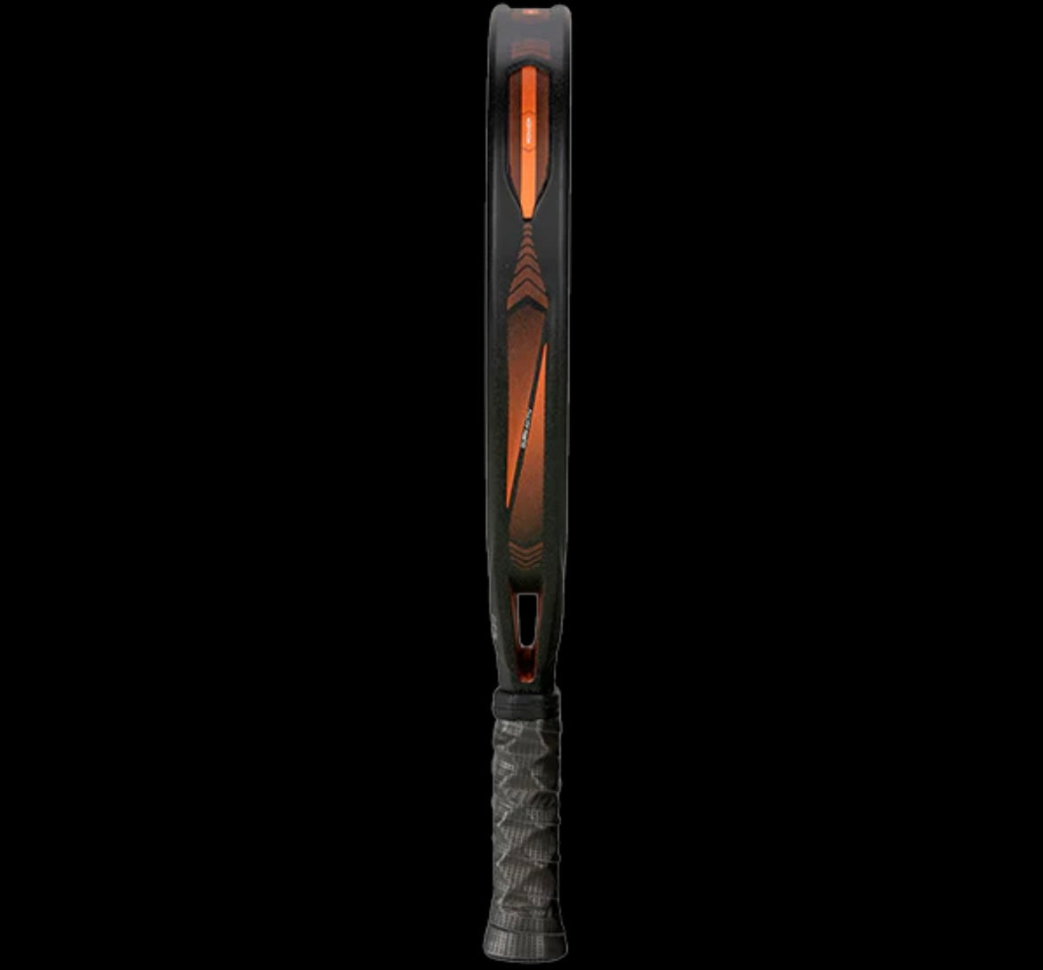 Bullpadel VERTEX 04 2025